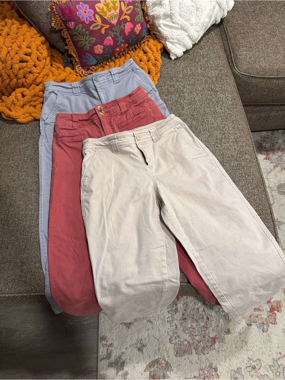 a new day - Three-Pack Shorts in Dusty red , Light Blue/purple & tan